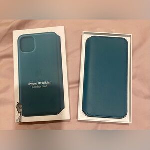 Apple Leather Folio for iPhone 11 Pro Max - Peacock